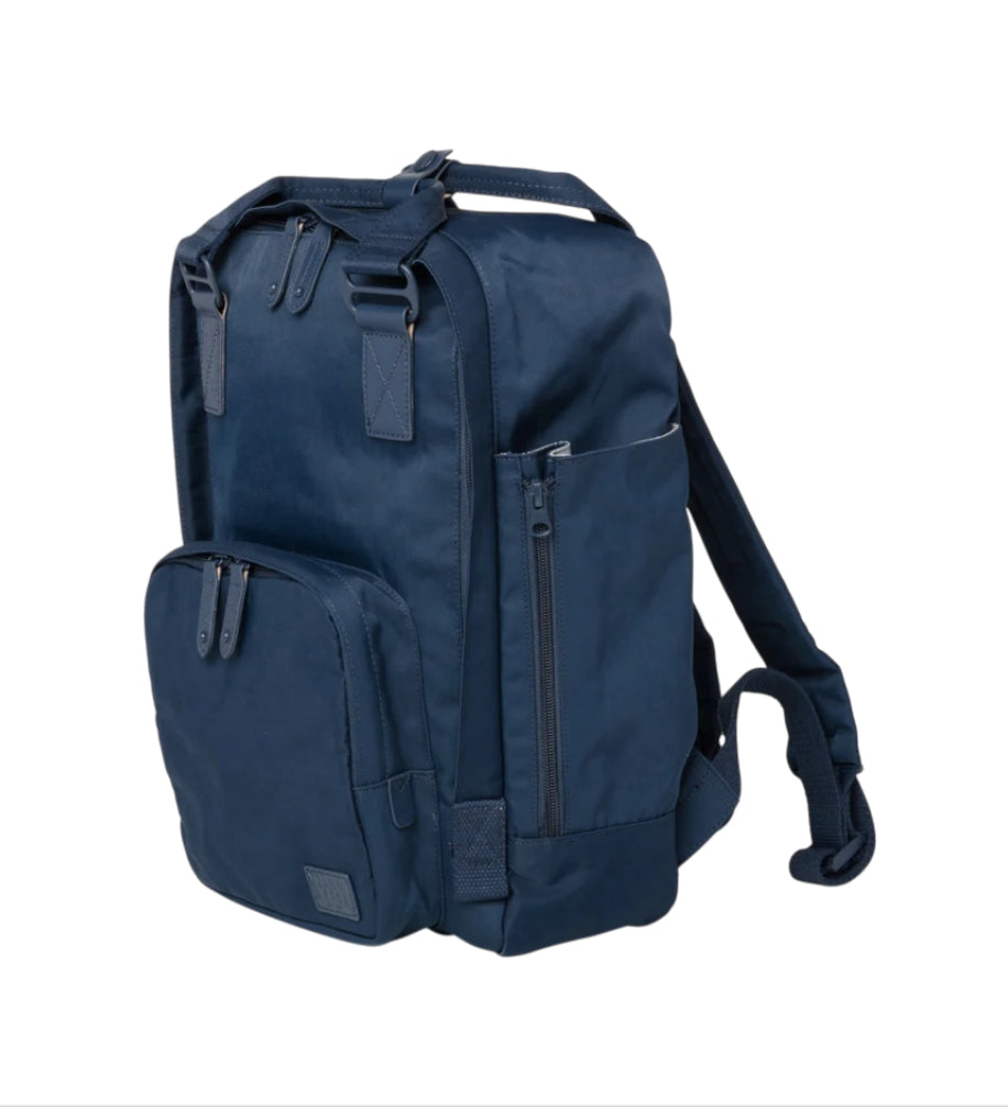 Pacific Mason Cama (M)backpack in Prussian Blue
