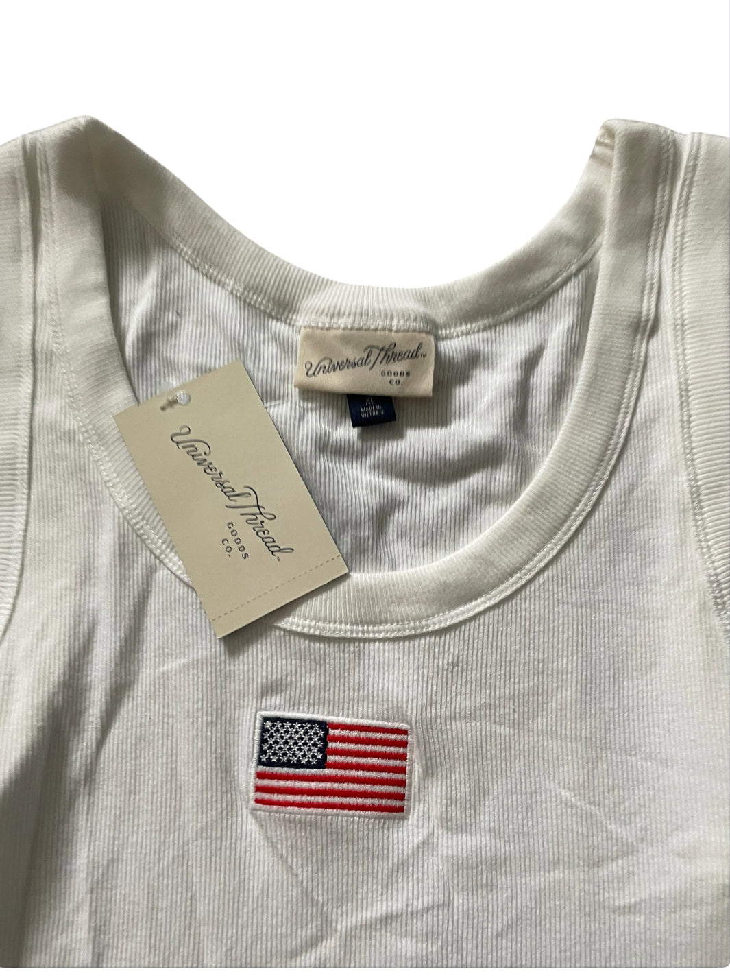 Universal Thread Embroidered Tank Top (XL)