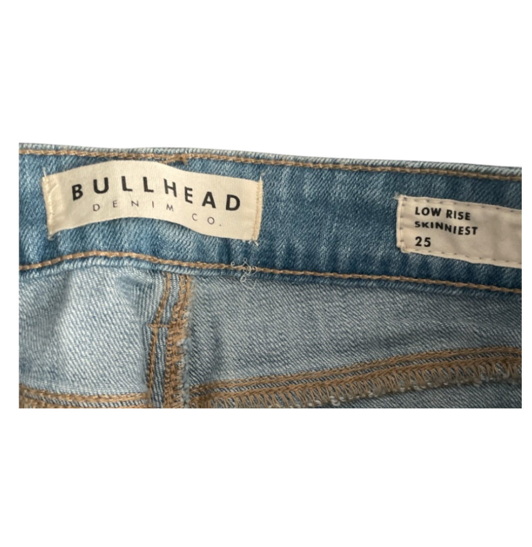 Bullhead Low Rise Skinniest Denim Jeans (25)