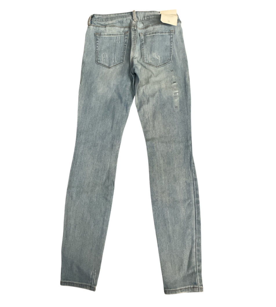 Bullhead Low Rise Skinniest Denim Jeans (25)