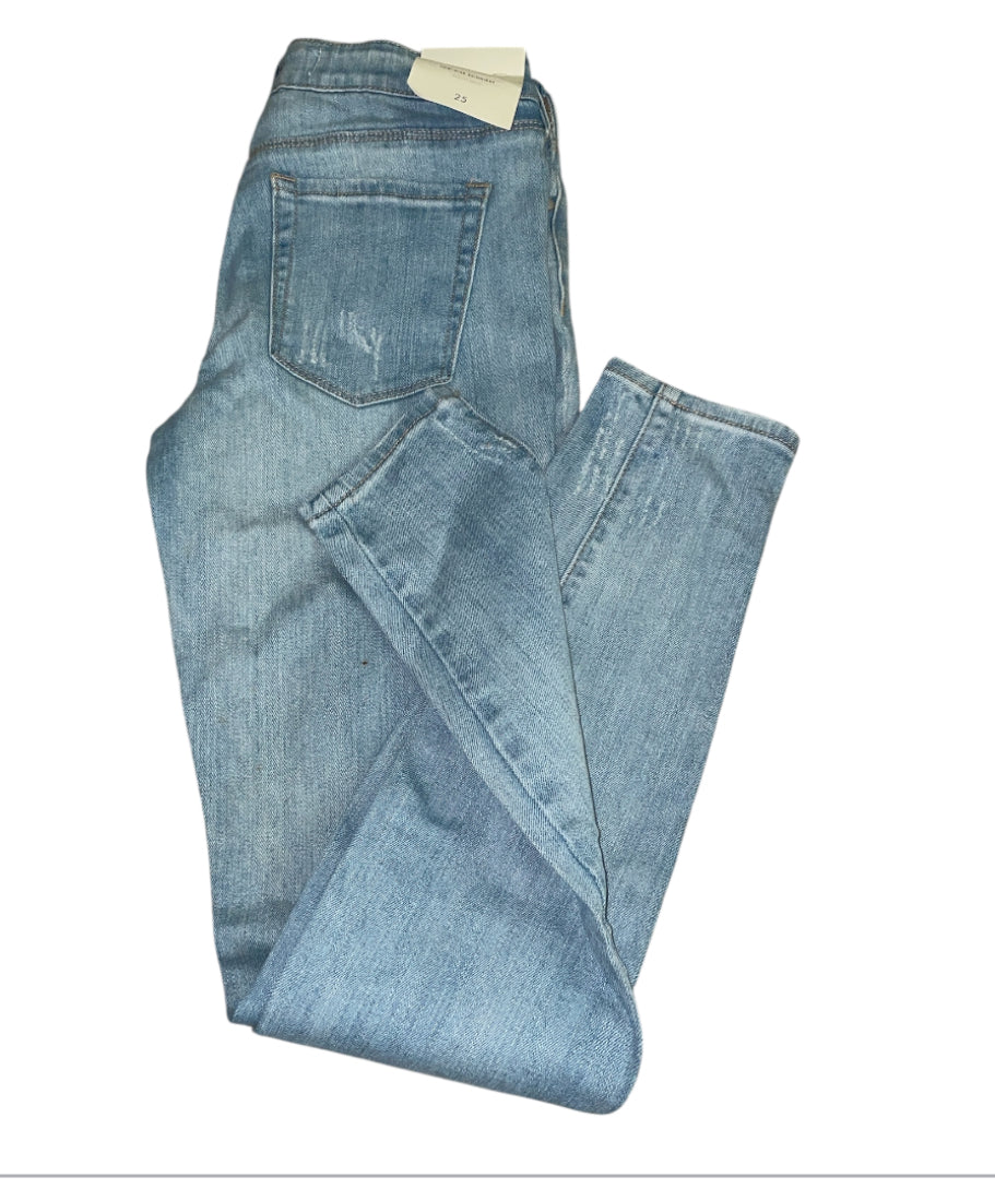 Bullhead Low Rise Skinniest Denim Jeans (25)