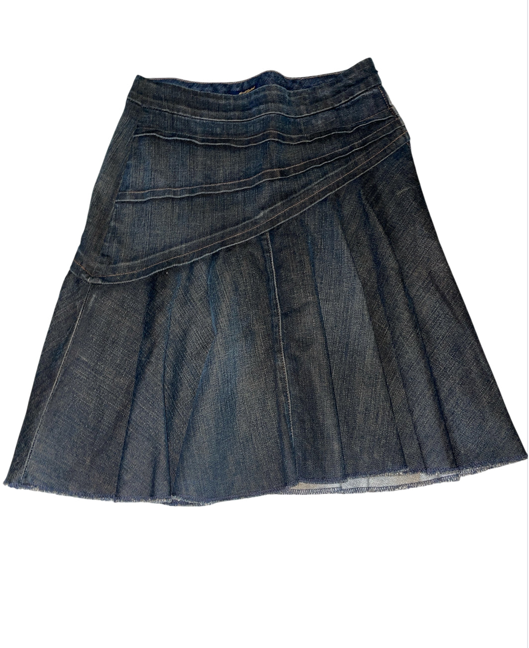 7 For All Mankind asymmetrical tiered or "slanted" panel across the front skirt (27)