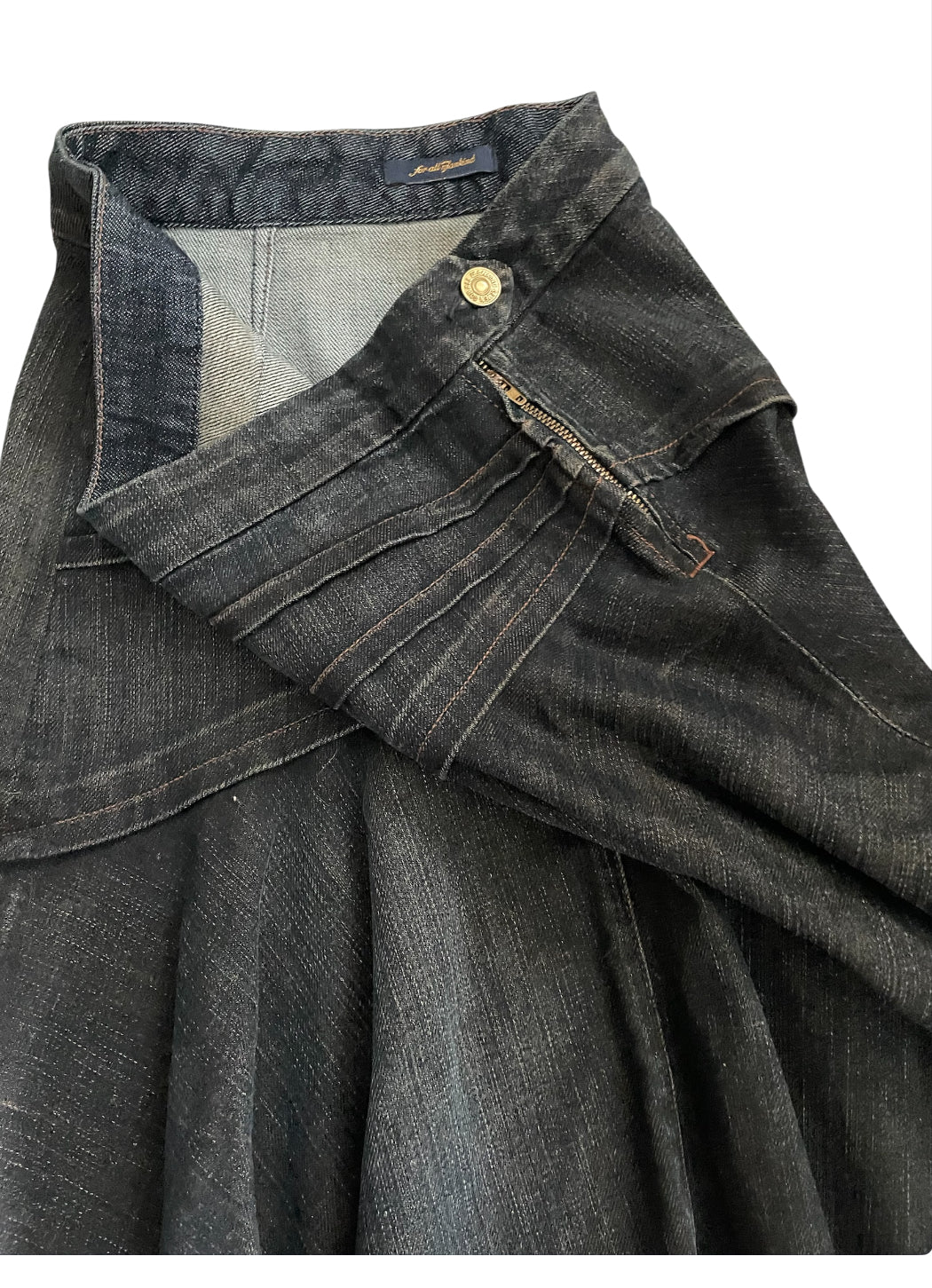 7 For All Mankind asymmetrical tiered or "slanted" panel across the front skirt (27)