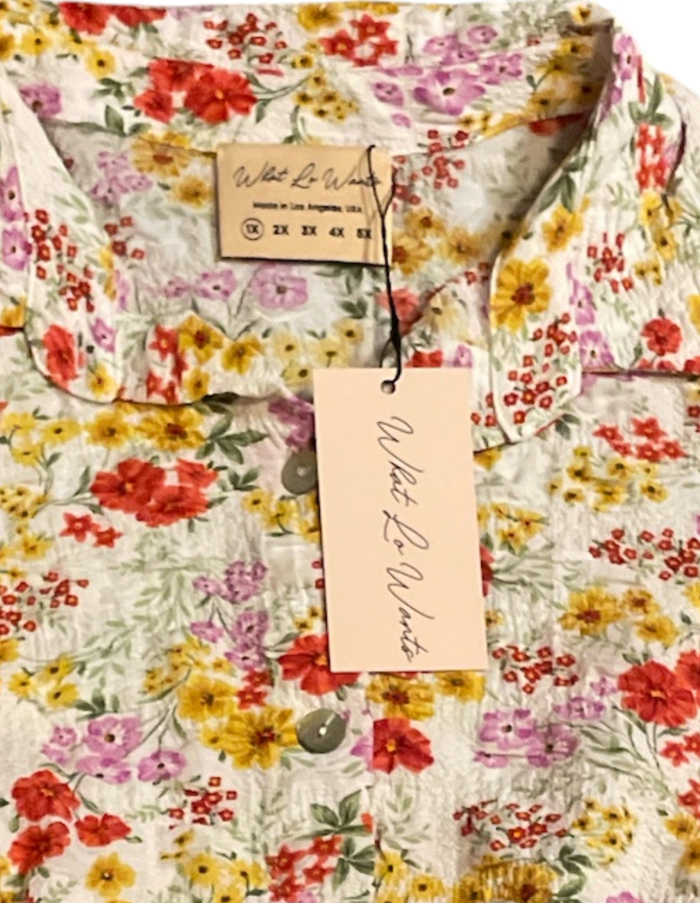 What Lo Wants Rachel Crop Floral Shirt (1x)